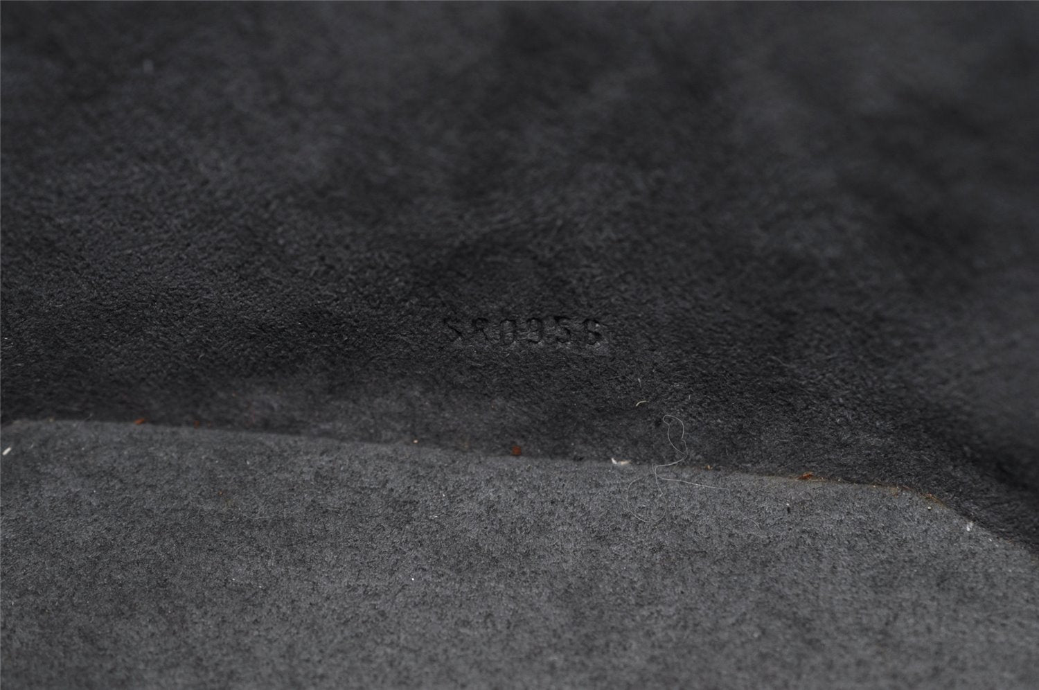 Authentic Louis Vuitton Epi Cannes Cosmetic Hand Bag Purse Black M48032 LV 9813I