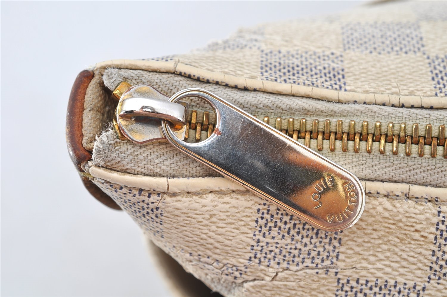 Authentic Louis Vuitton Damier Azur Totally MM Tote Bag N51262 LV 9815I