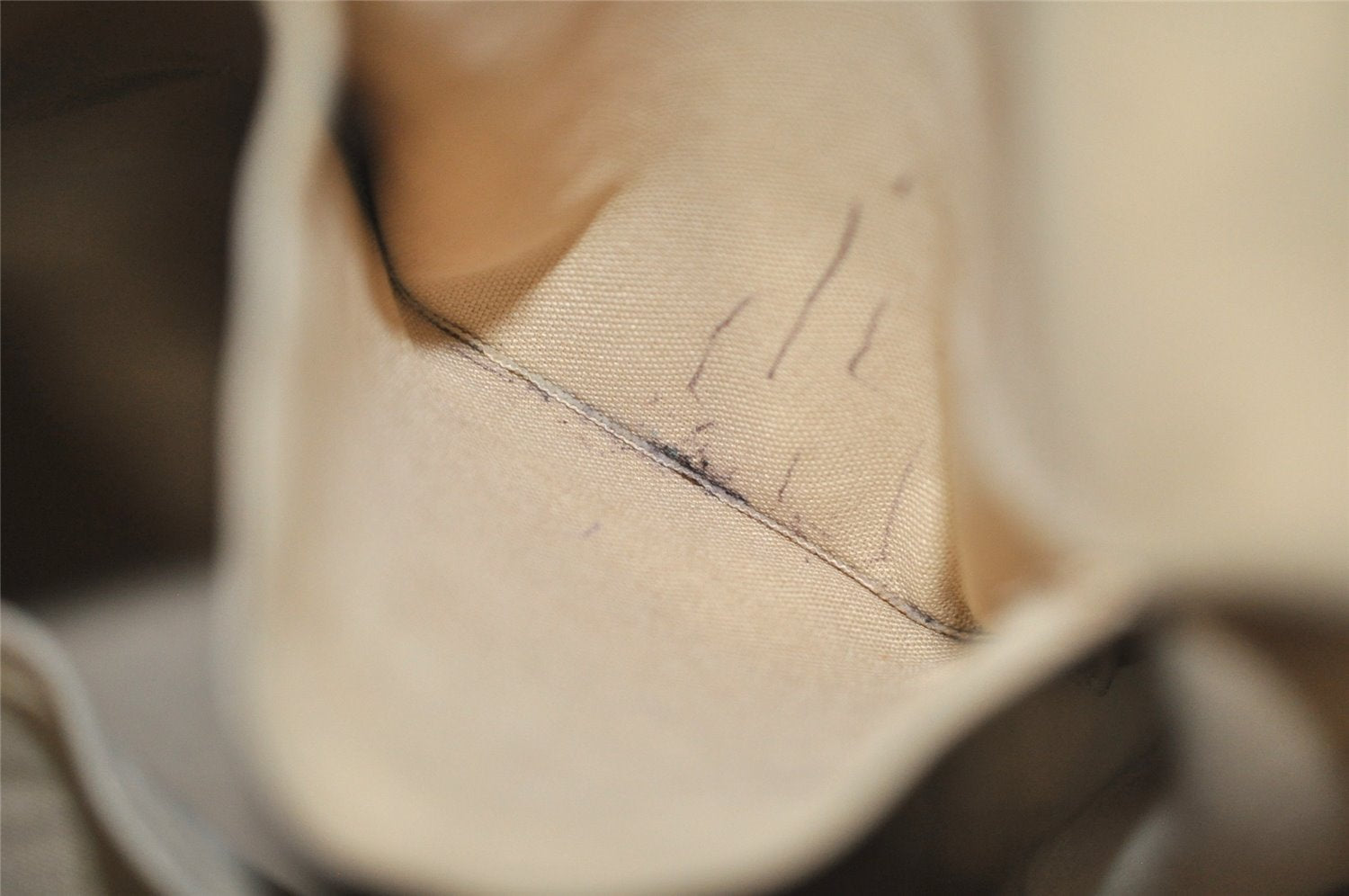 Authentic Louis Vuitton Damier Azur Totally MM Tote Bag N51262 LV 9815I