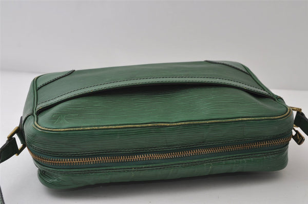 Auth Louis Vuitton Epi Trocadero 27 Shoulder Cross Bag Green M52304 LV 9817I