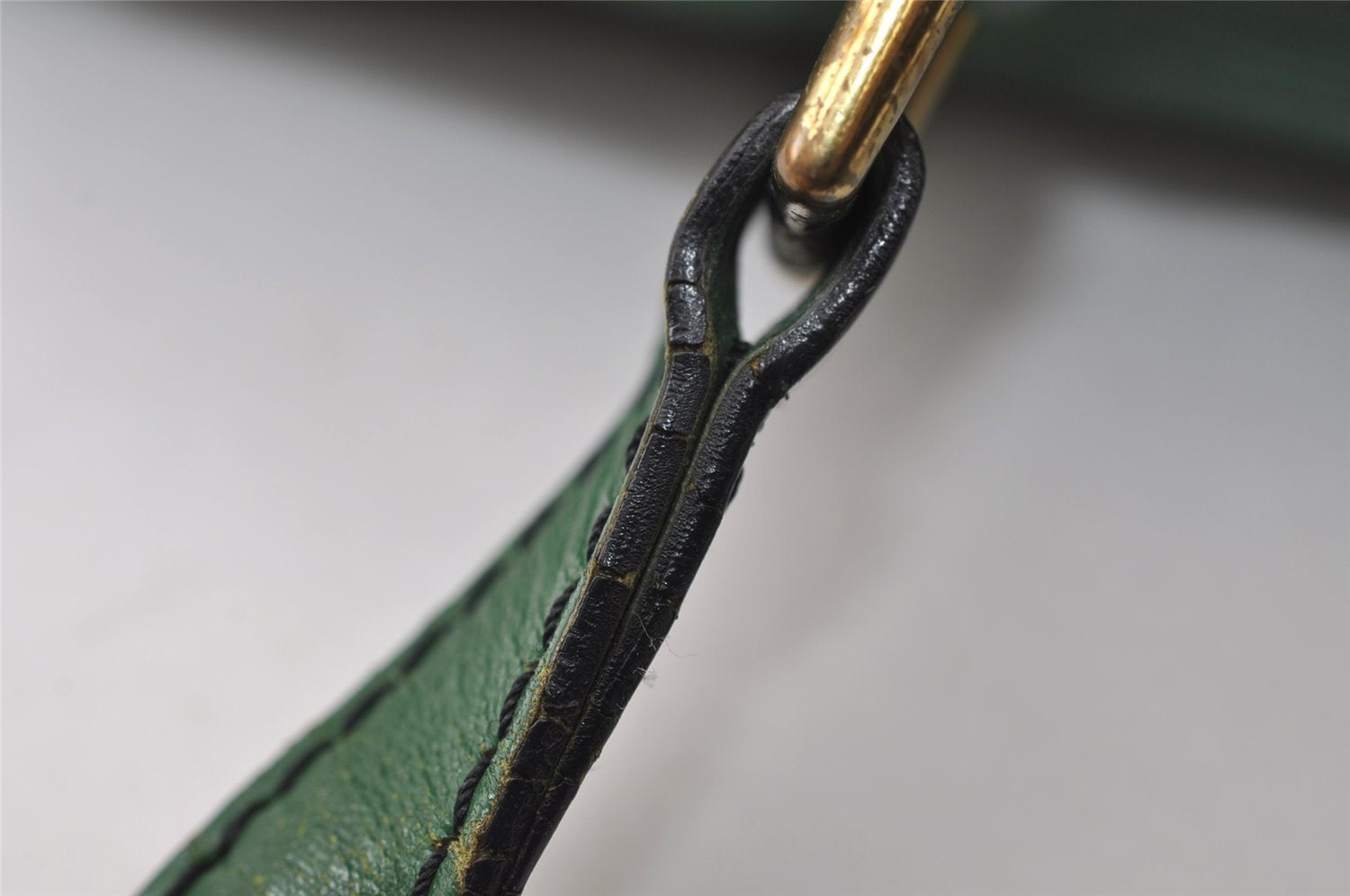 Auth Louis Vuitton Epi Trocadero 27 Shoulder Cross Bag Green M52304 LV 9817I