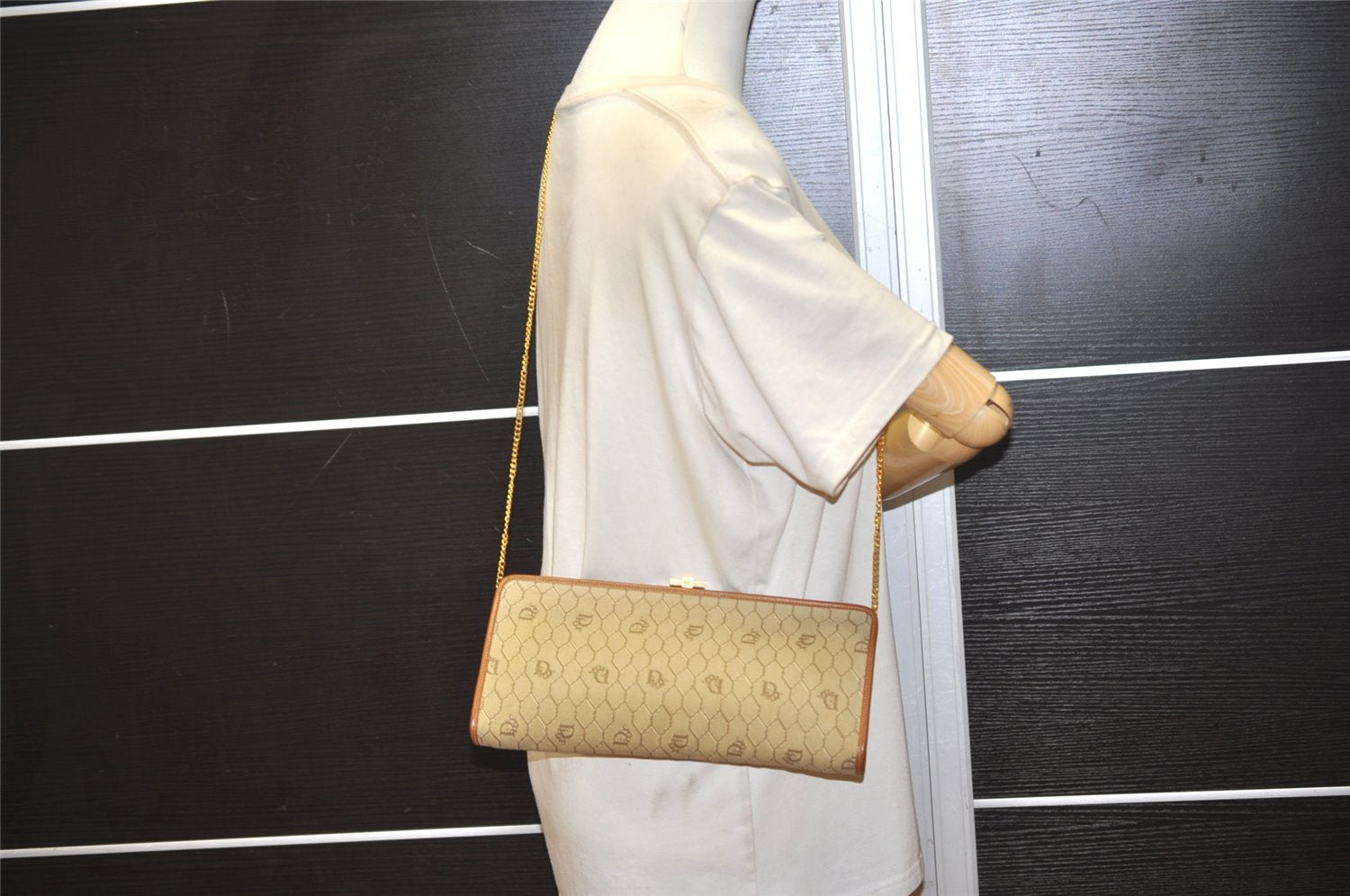 Authentic Christian Dior Honeycomb Chain Shoulder Bag Canvas Leather Beige 9817J