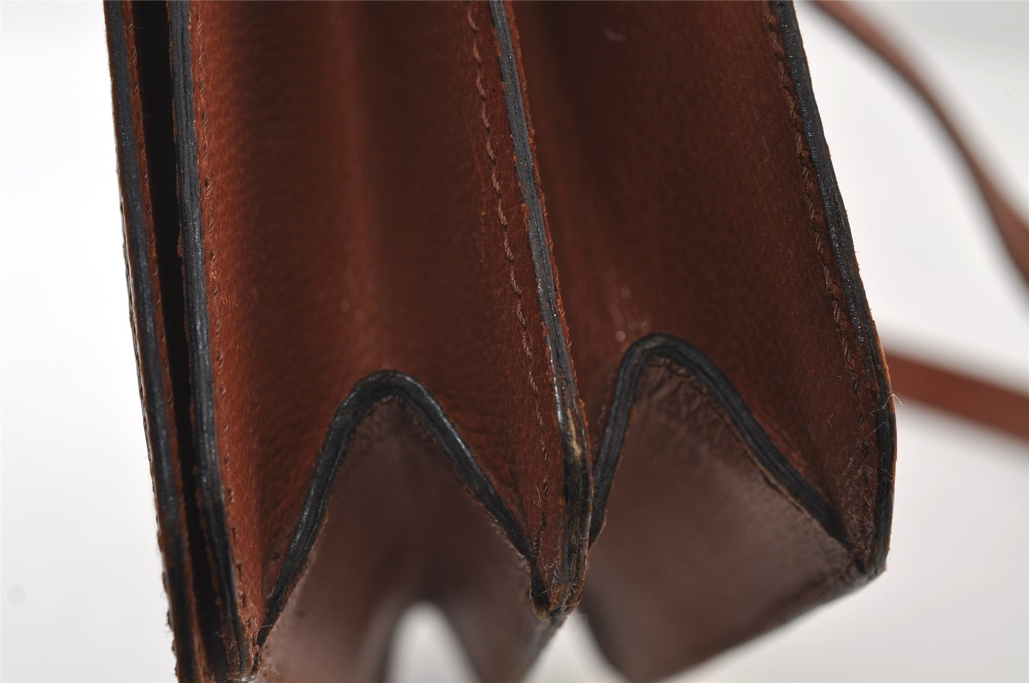 Authentic Louis Vuitton Monogram Rond Point Shoulder Cross Bag Old Model 9818I