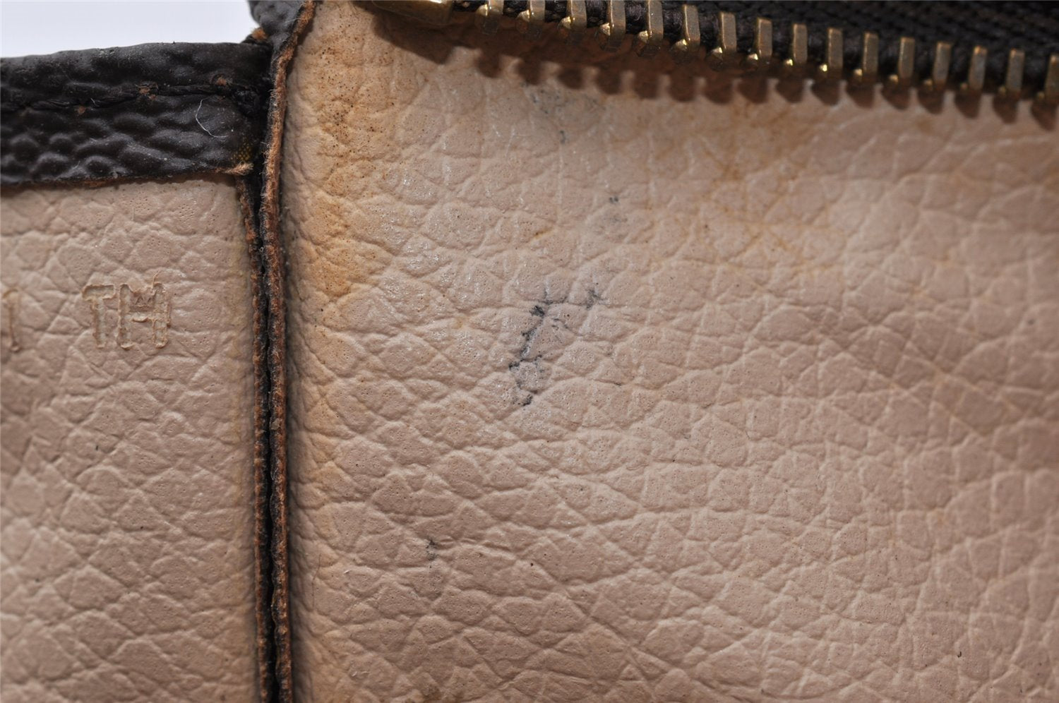 Auth Louis Vuitton Monogram Poche Toilette 26 M47542 Cosmetics Pouch Junk 9824I