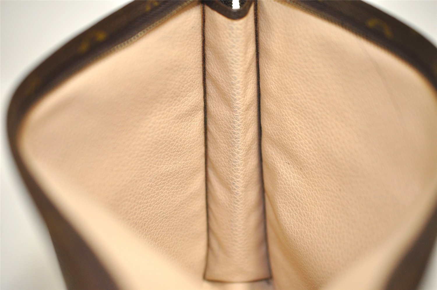 Authentic Louis Vuitton Monogram Poche Toilette 26 M47542 Cosmetics Pouch 9825I