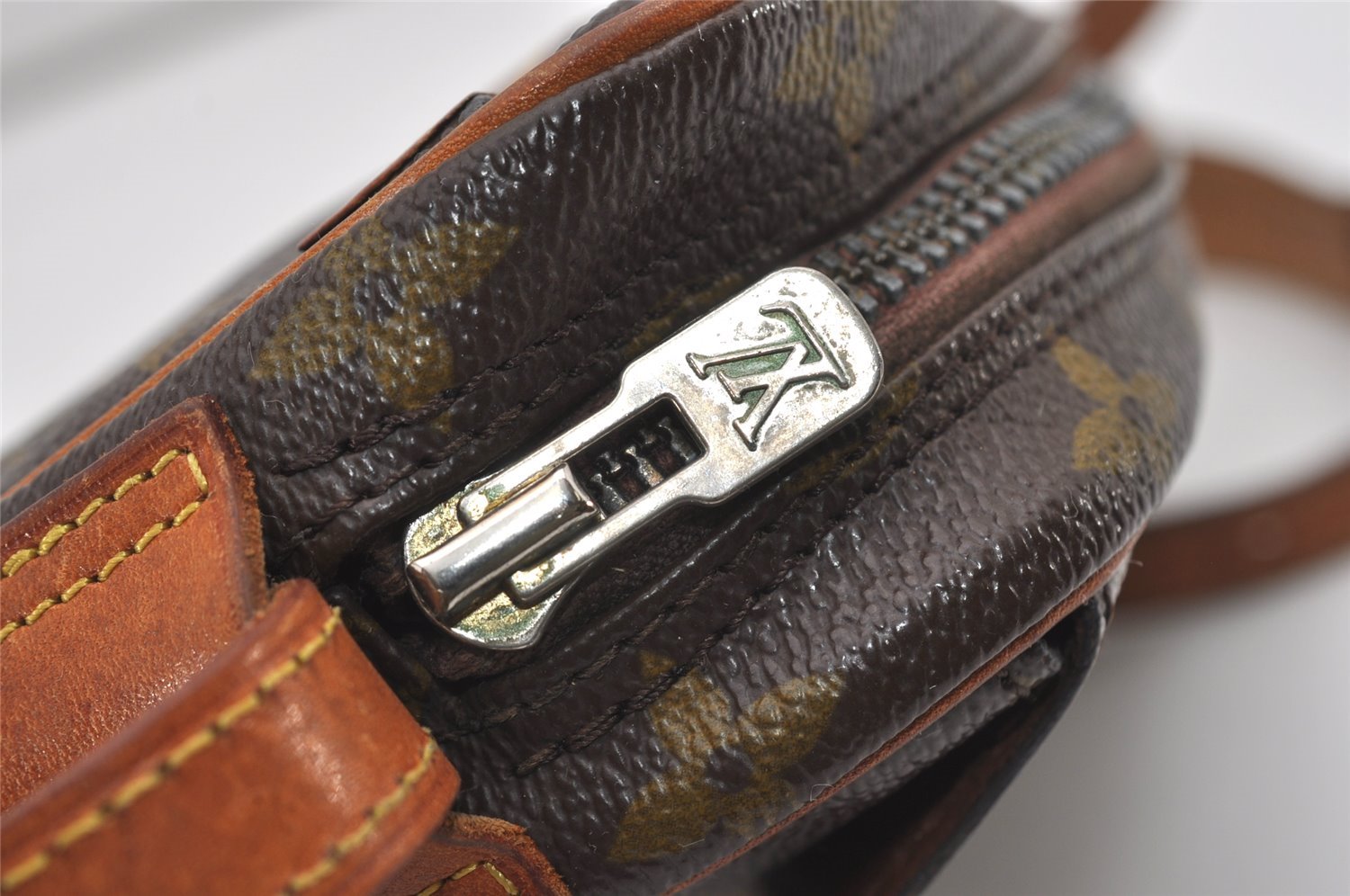 Auth Louis Vuitton Monogram Jeune Fille PM Shoulder Cross Bag Old Model LV 9828I