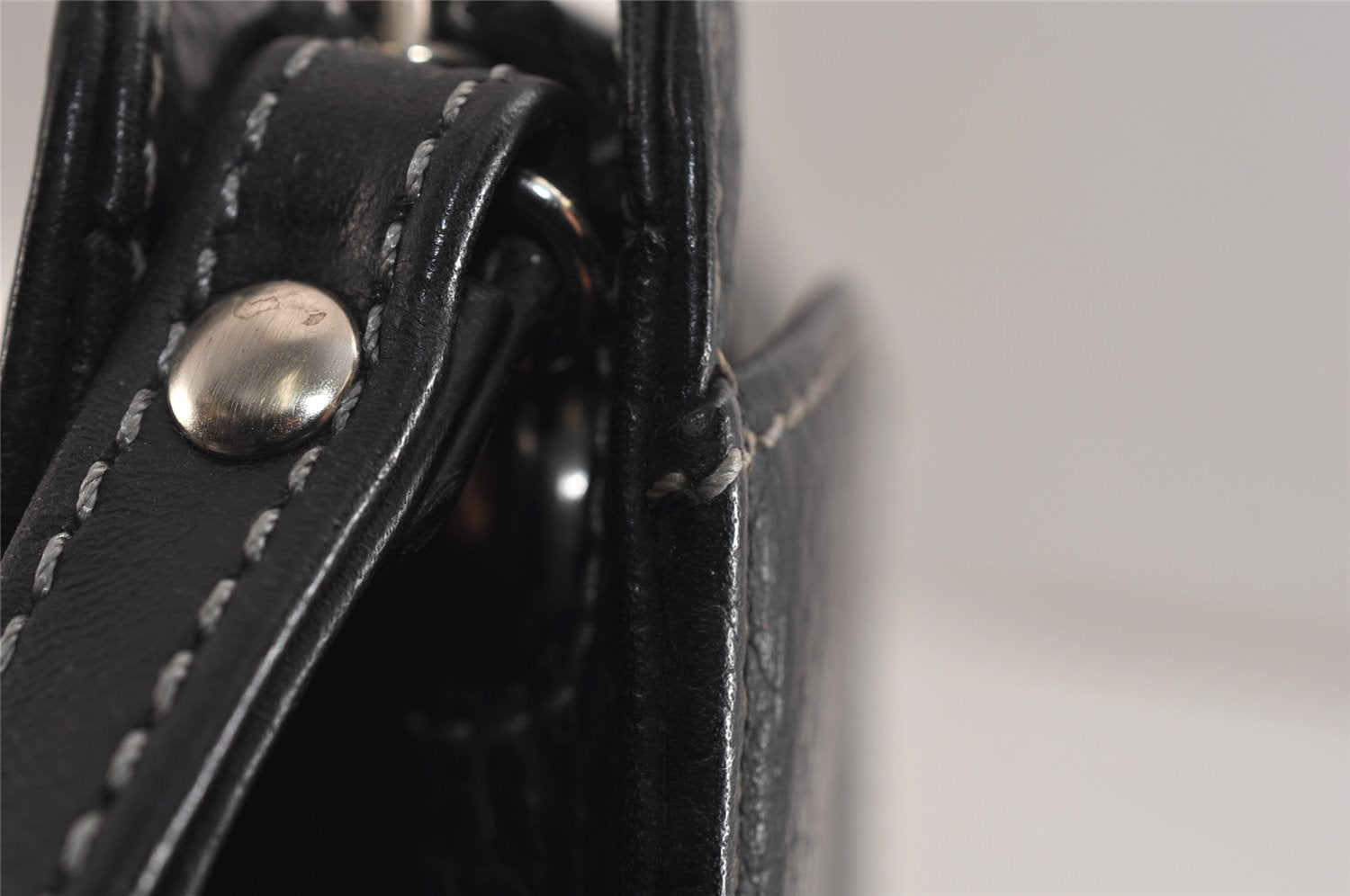 Authentic BURBERRY Vintage Leather Clutch Hand Bag Purse Black 9828J
