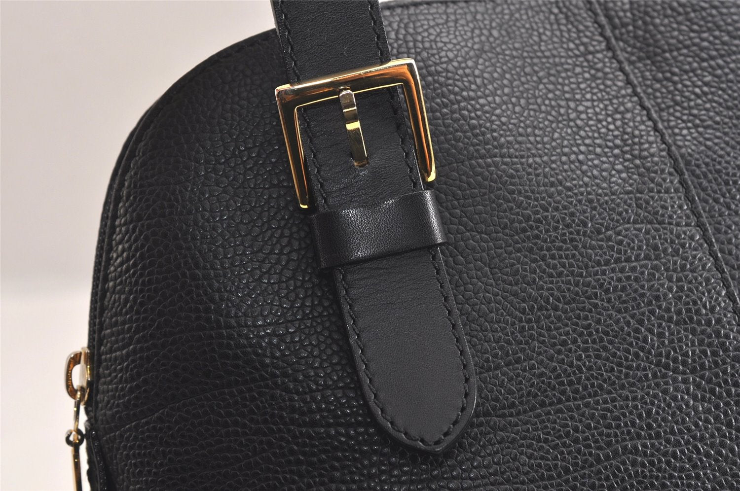 Authentic BURBERRY Vintage Leather Shoulder Hand Bag Purse Black 9829J