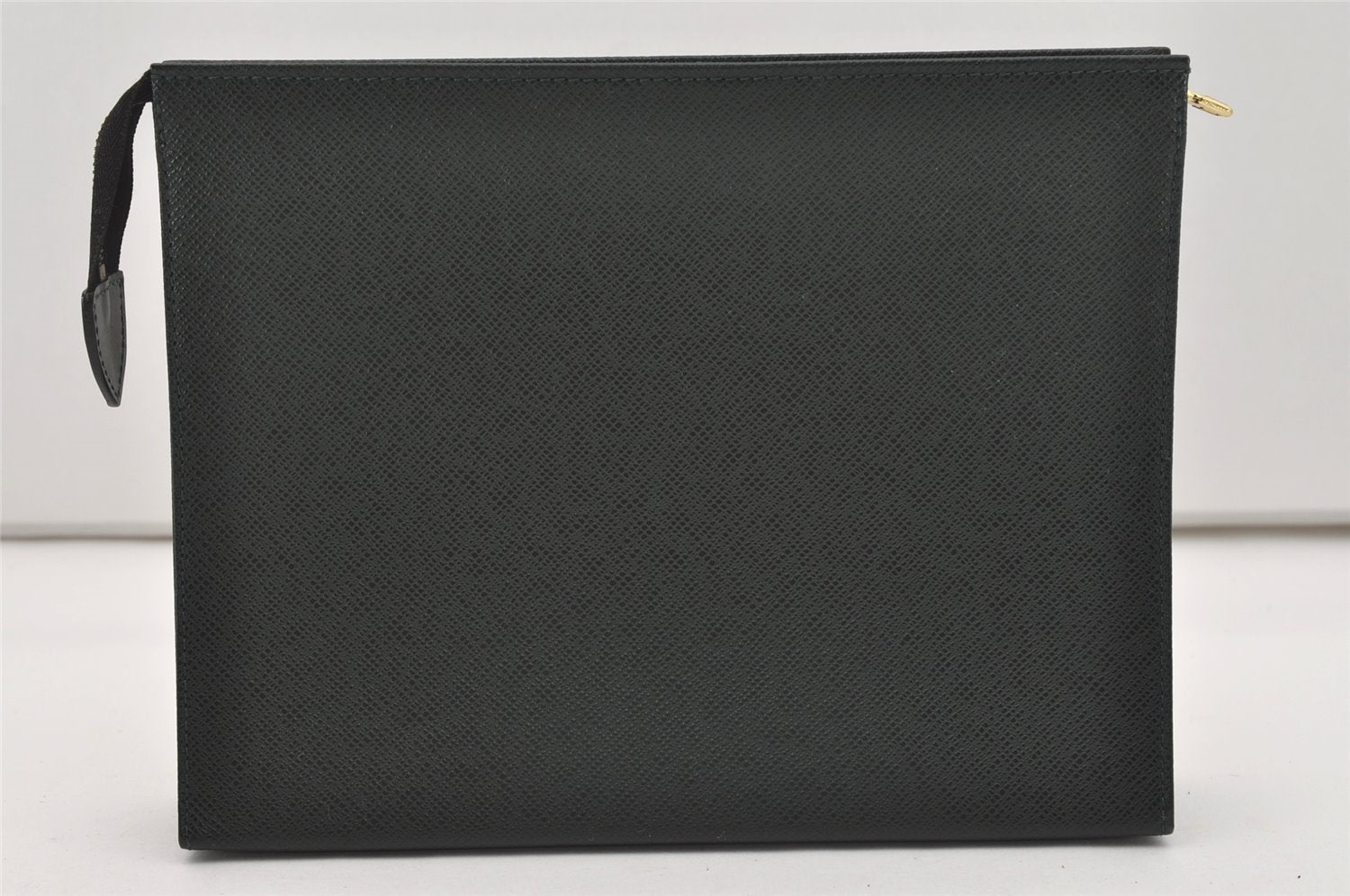 Auth Louis Vuitton Taiga Poche Toilette Cosmetics Pouch Green M99034 Junk 9830I