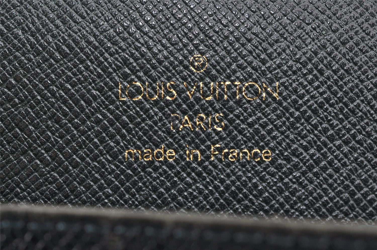 Authentic Louis Vuitton Taiga Pochette Kourad Clutch Bag Green M30194 LV 9833I