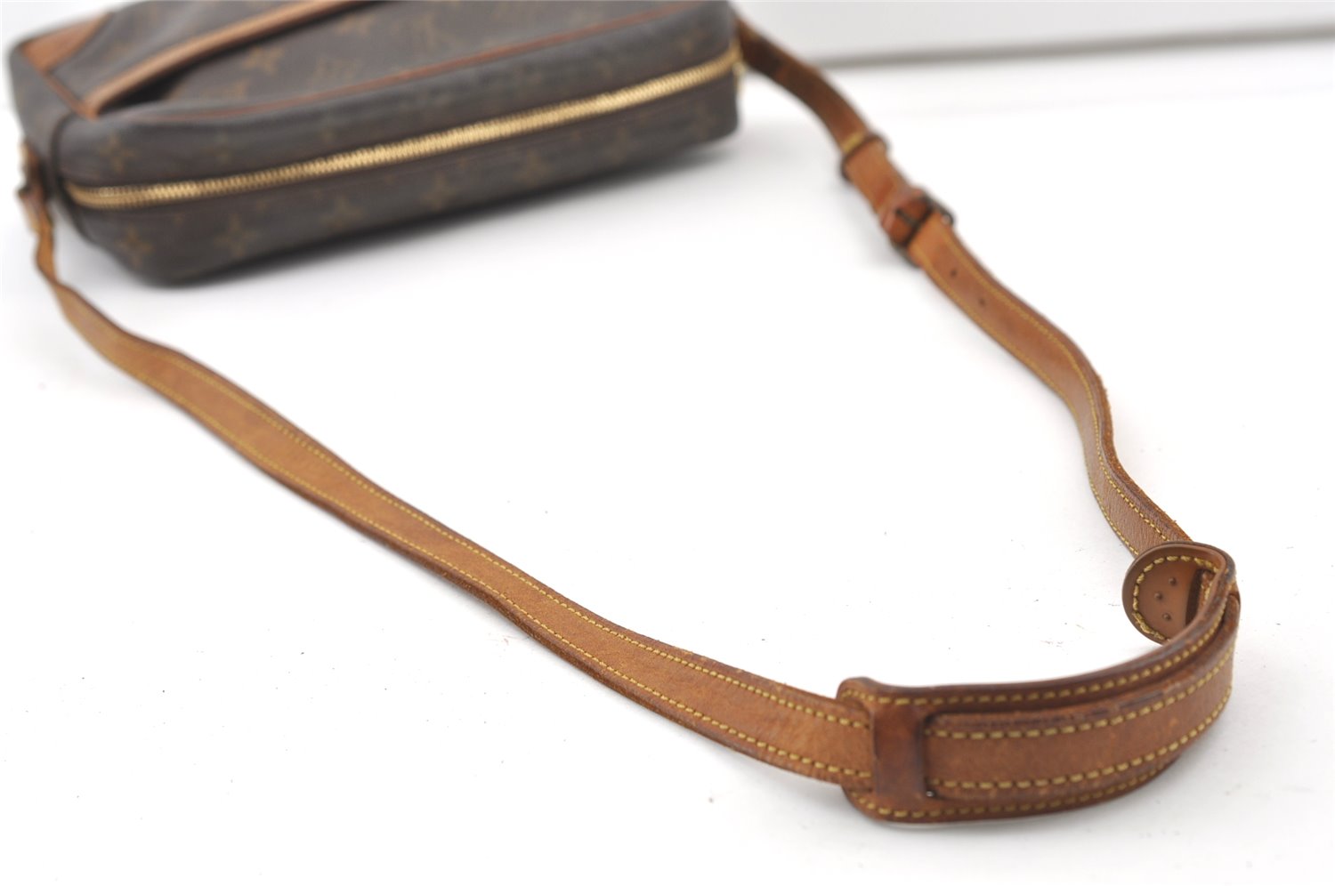 Authentic Louis Vuitton Monogram Trocadero 27 Shoulder Cross Bag M51274 LV 9835J