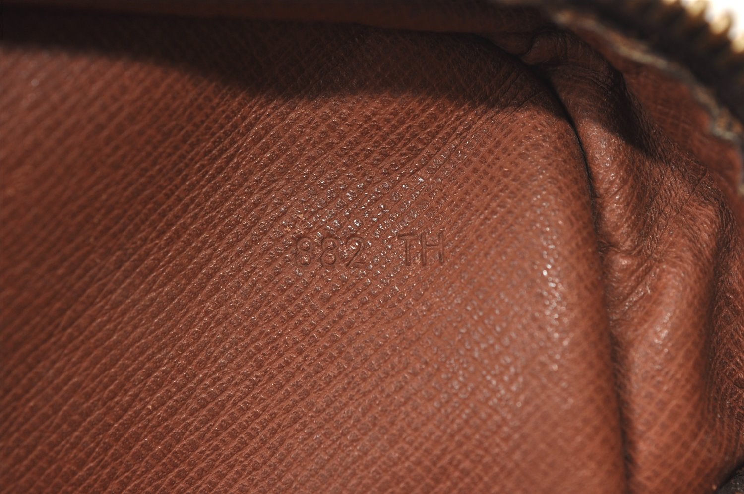 Authentic Louis Vuitton Monogram Trocadero 27 Shoulder Cross Bag M51274 LV 9835J