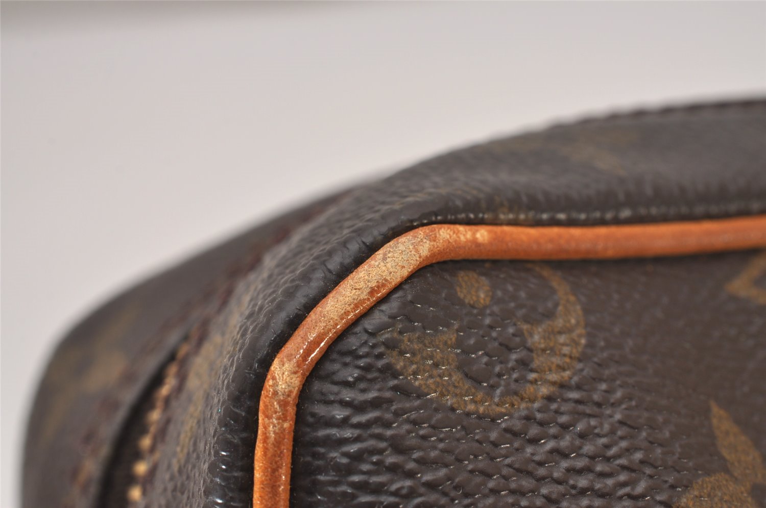 Authentic Louis Vuitton Monogram Compiegne 28 Clutch Hand Bag M51845 LV 9836I