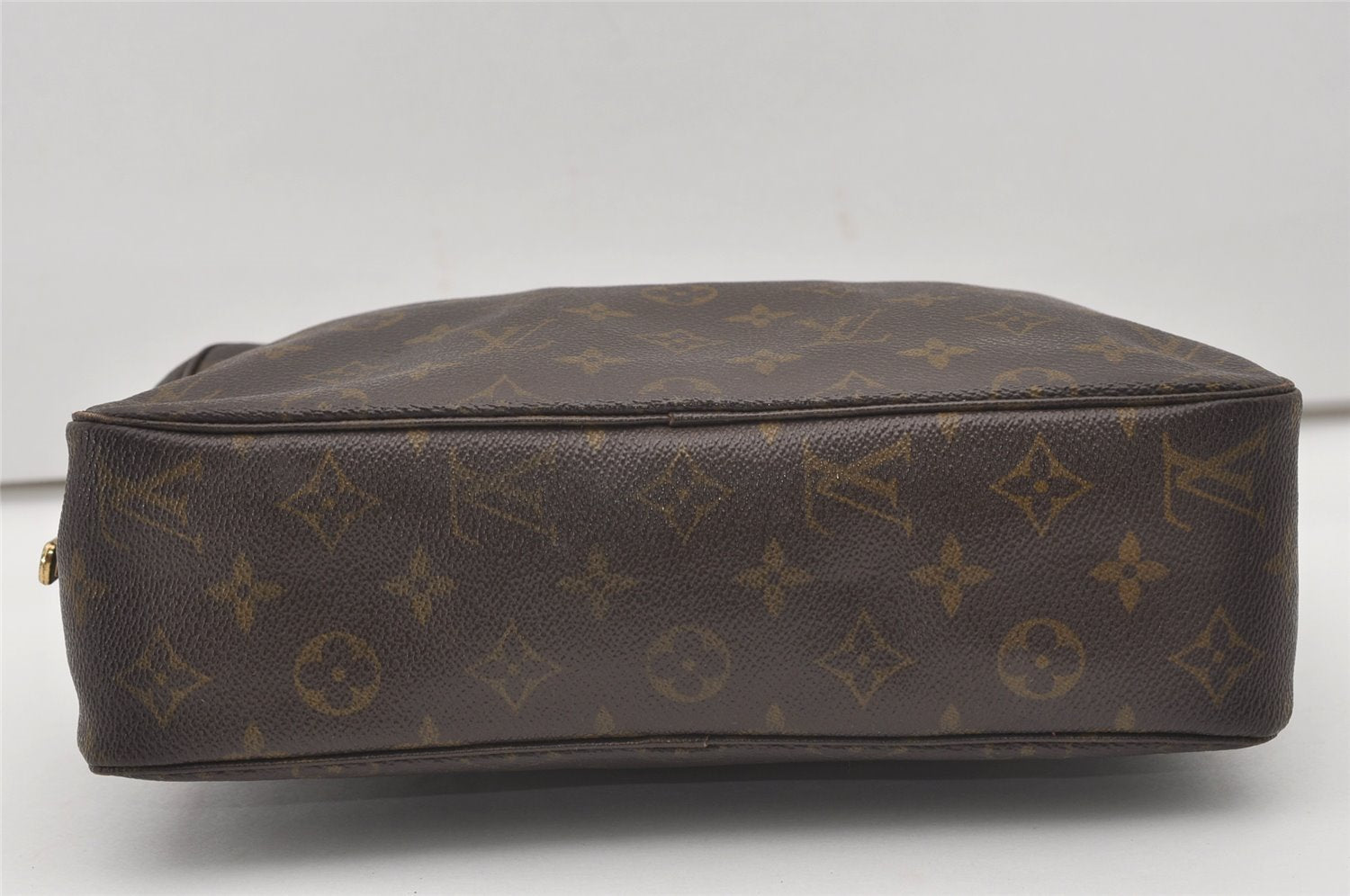 Auth Louis Vuitton Monogram Trousse Toilette 28 Clutch Hand Bag M47522 LV 9837I