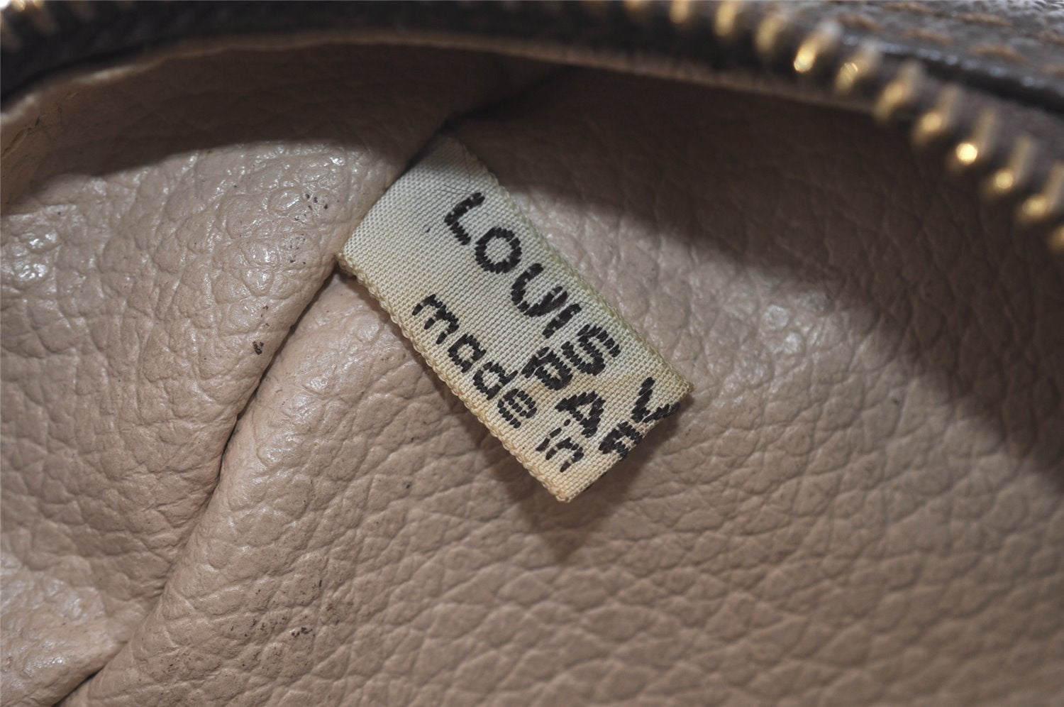 Auth Louis Vuitton Monogram Trousse Toilette 28 Clutch Hand Bag M47522 LV 9837I