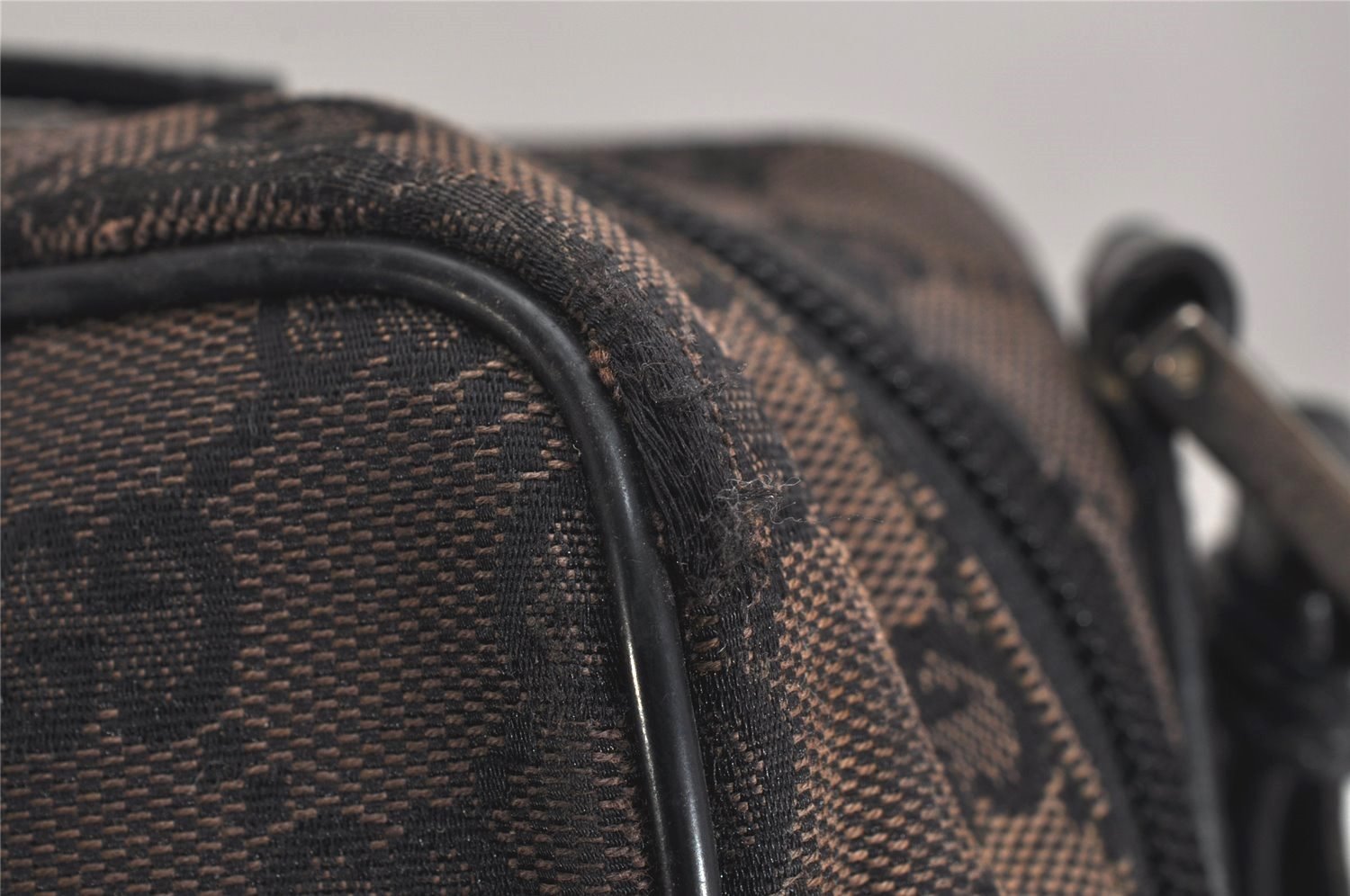 Authentic GUCCI Shoulder Cross Body Bag GG Canvas Leather 0181612 Black 9838J