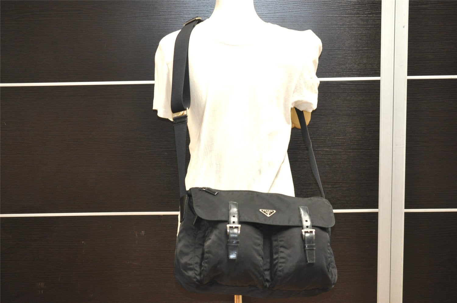 Authentic PRADA Nylon Tessuto Leather Shoulder Cross Body Bag Black 9840I