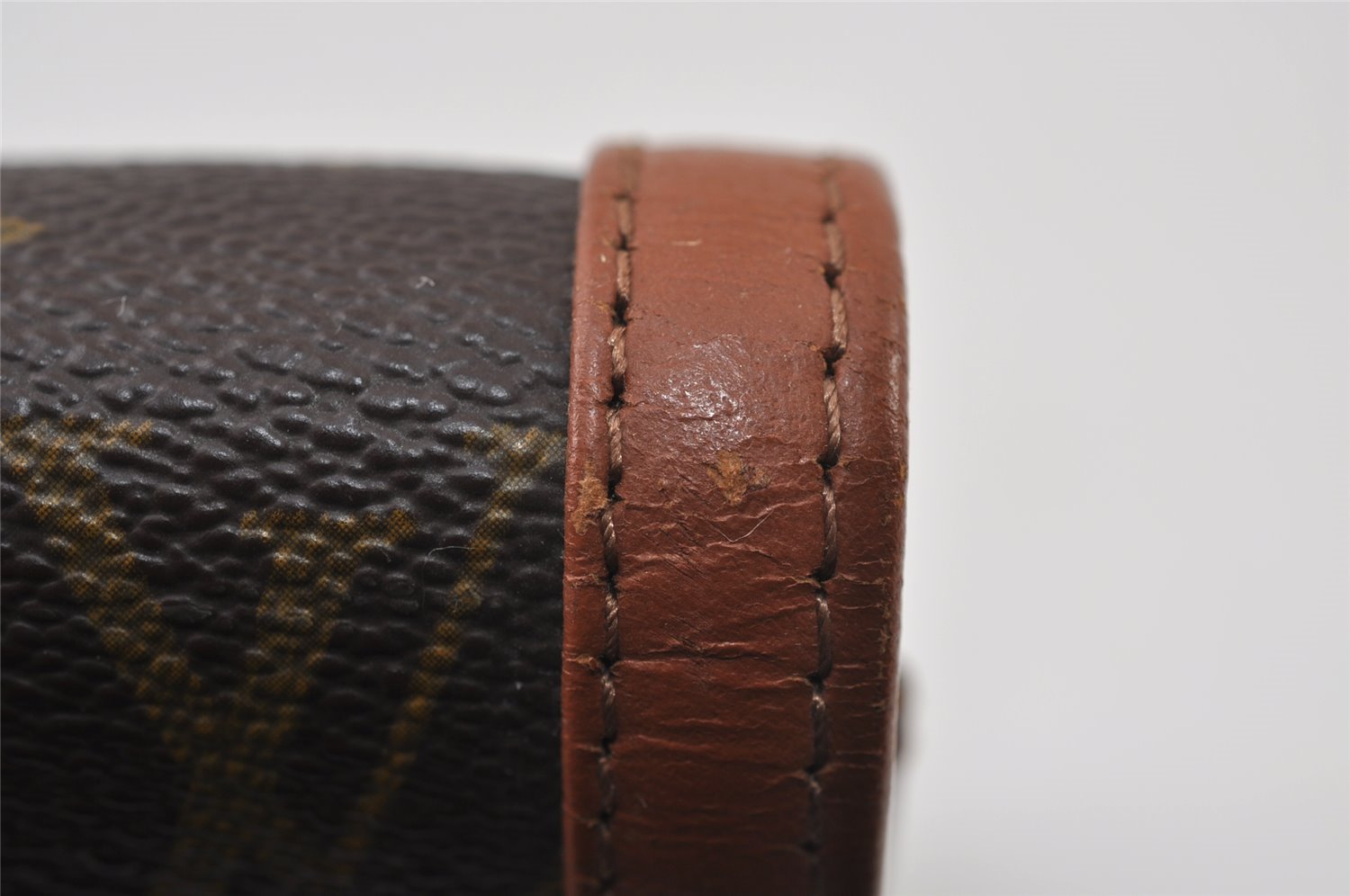 Auth Louis Vuitton Monogram Pochette Dame GM Clutch Hand Bag Old Model LV 9843I