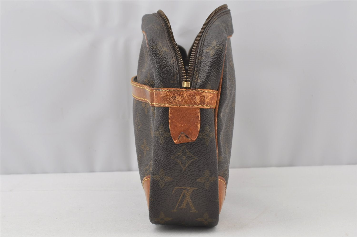 Authentic Louis Vuitton Monogram Compiegne 28 Clutch Hand Bag M51845 Junk 9844I