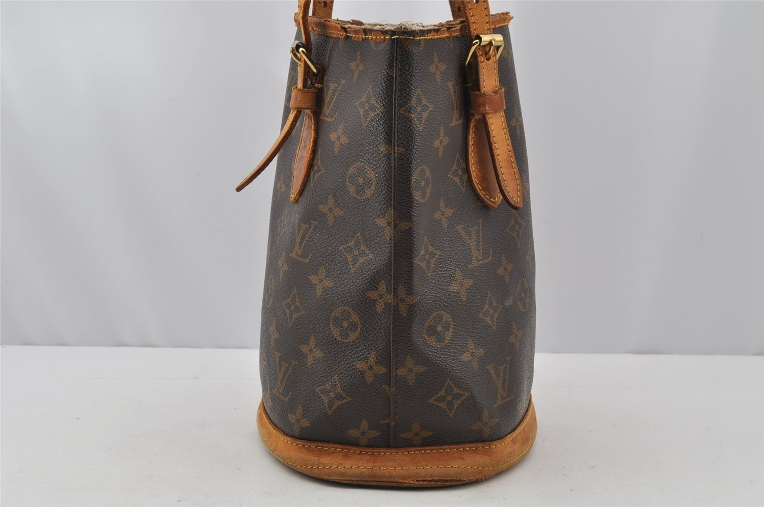 Authentic Louis Vuitton Monogram Bucket PM Shoulder Tote Bag M42238 LV 9848I