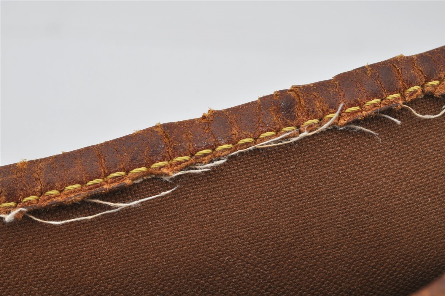 Authentic Louis Vuitton Monogram Bucket PM Shoulder Tote Bag M42238 LV 9848I