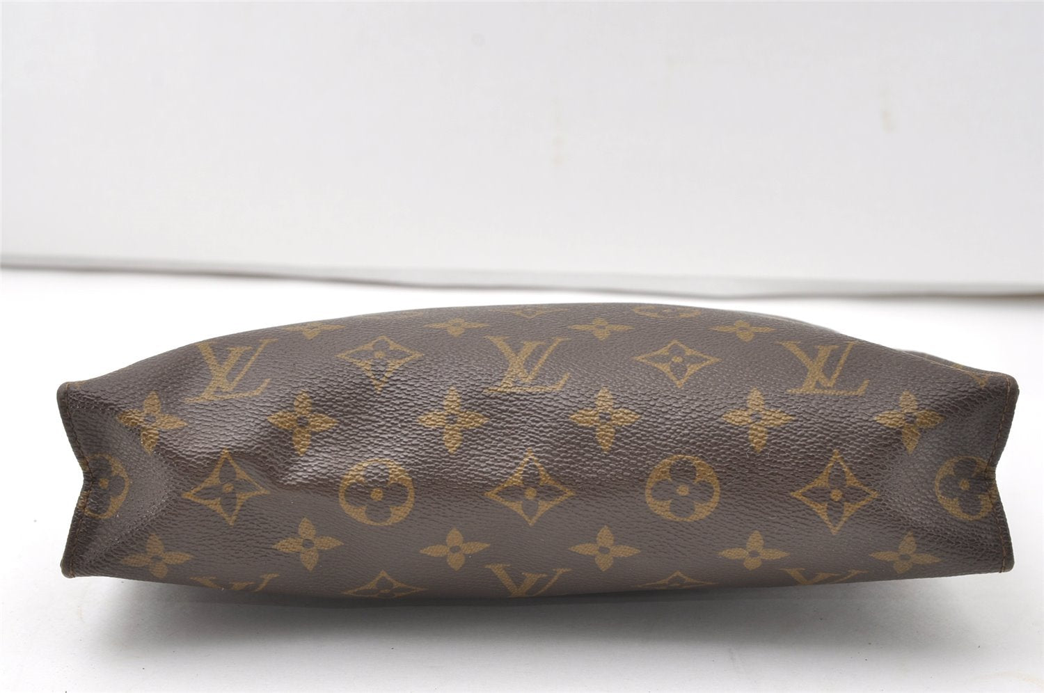 Auth Louis Vuitton Monogram Poche Toilette 26 Cosmetics Pouch Old Model LV 9849I
