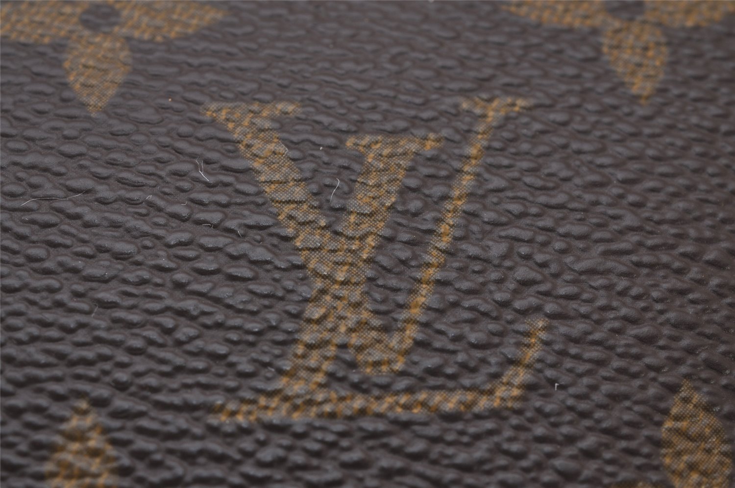 Auth Louis Vuitton Monogram Trousse Toilette 28 Clutch Hand Bag M47522 LV 9852I