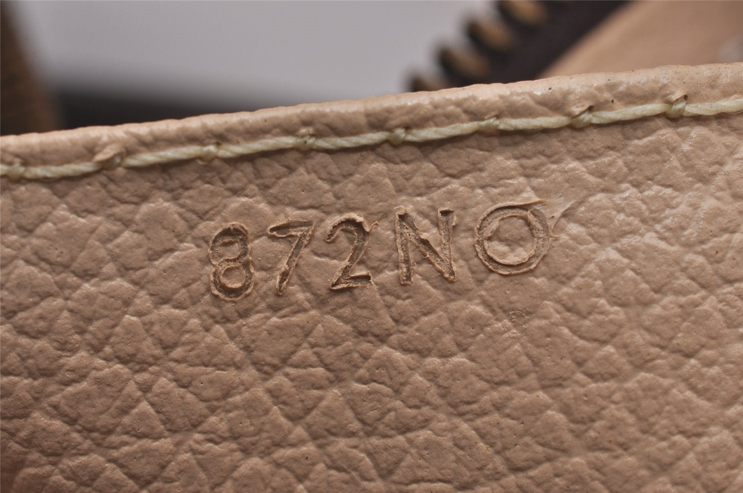 Auth Louis Vuitton Monogram Trousse Toilette 28 Clutch Hand Bag M47522 LV 9852I