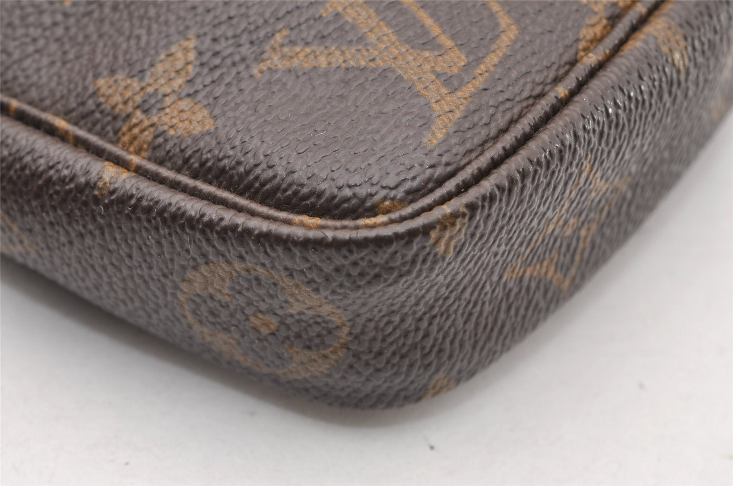 Authentic Louis Vuitton Monogram Pochette Accessoires Pouch M51980 Junk 9853I