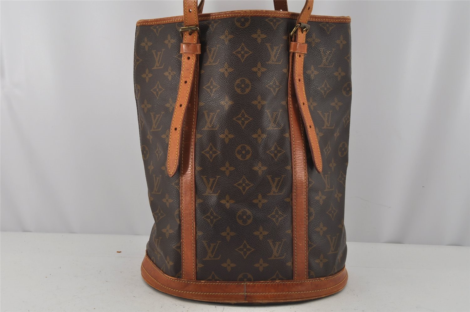 Authentic Louis Vuitton Monogram Bucket GM Shoulder Bag Old Model LV Junk 9854J