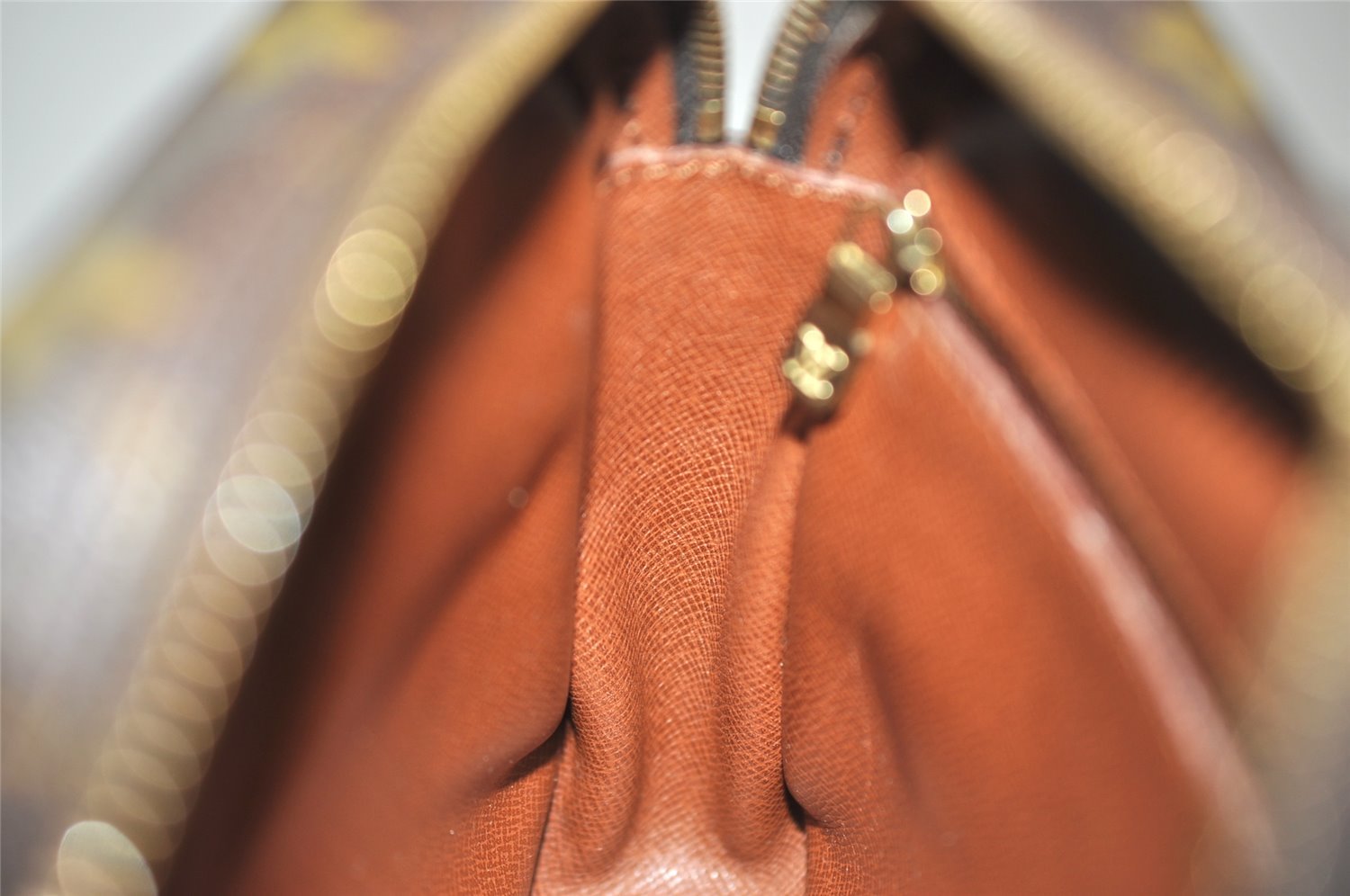 Authentic Louis Vuitton Monogram Trocadero 23 Shoulder Bag M51276 Junk 9857I