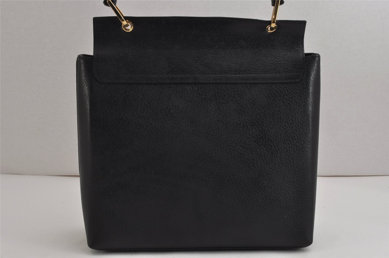 Authentic GUCCI Vintage Bamboo Shoulder Hand Bag Purse Leather Black 9857J