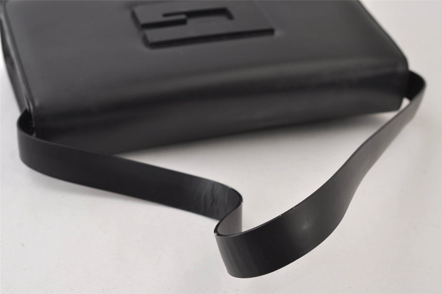 Authentic GUCCI Vintage Shoulder Hand Bag Purse Leather 0013064 Black 9858I