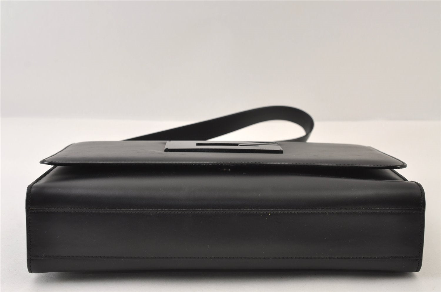 Authentic GUCCI Vintage Shoulder Hand Bag Purse Leather 0013064 Black 9858I