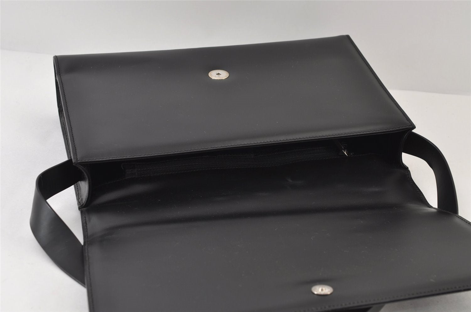 Authentic GUCCI Vintage Shoulder Hand Bag Purse Leather 0013064 Black 9858I