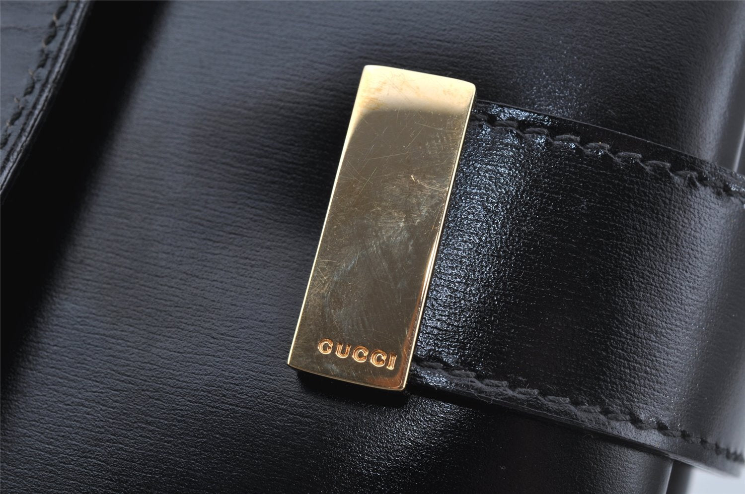 Authentic GUCCI Vintage Shoulder Bag Leather Black 9861I