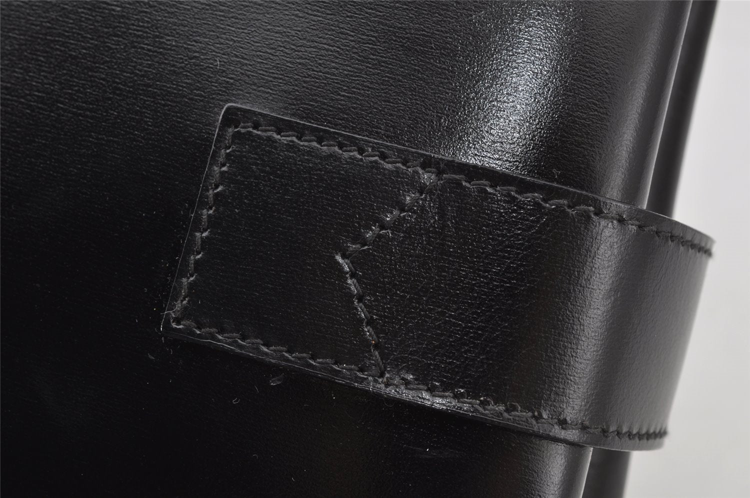 Authentic GUCCI Vintage Shoulder Bag Leather Black 9861I