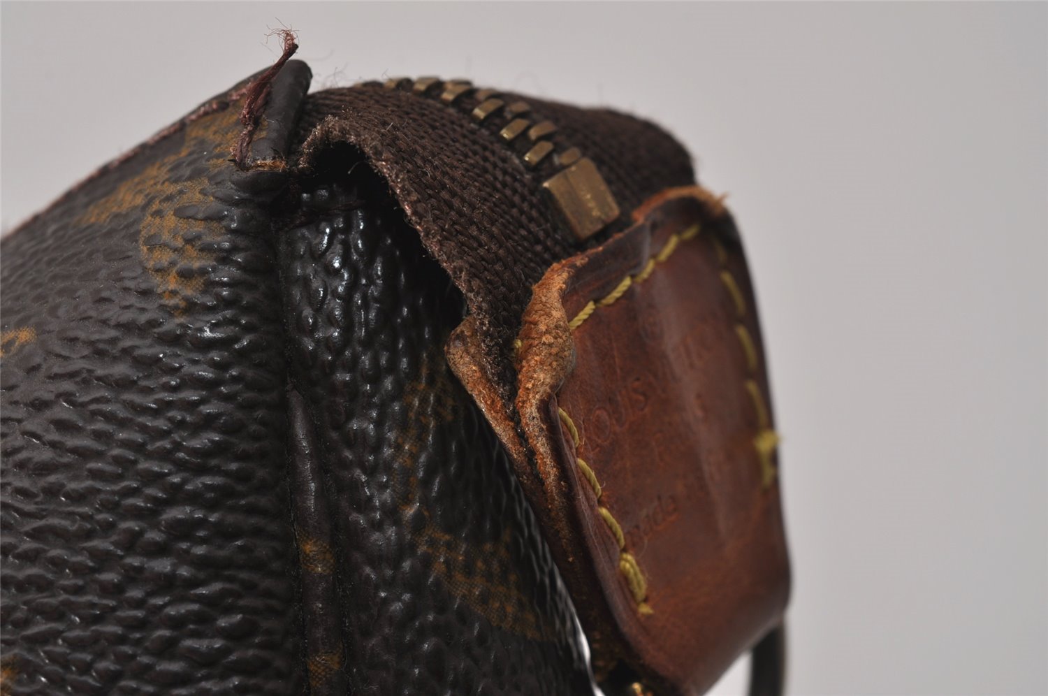 Authentic Louis Vuitton Monogram Pochette Accessoires Pouch M51980 LV Junk 9869I