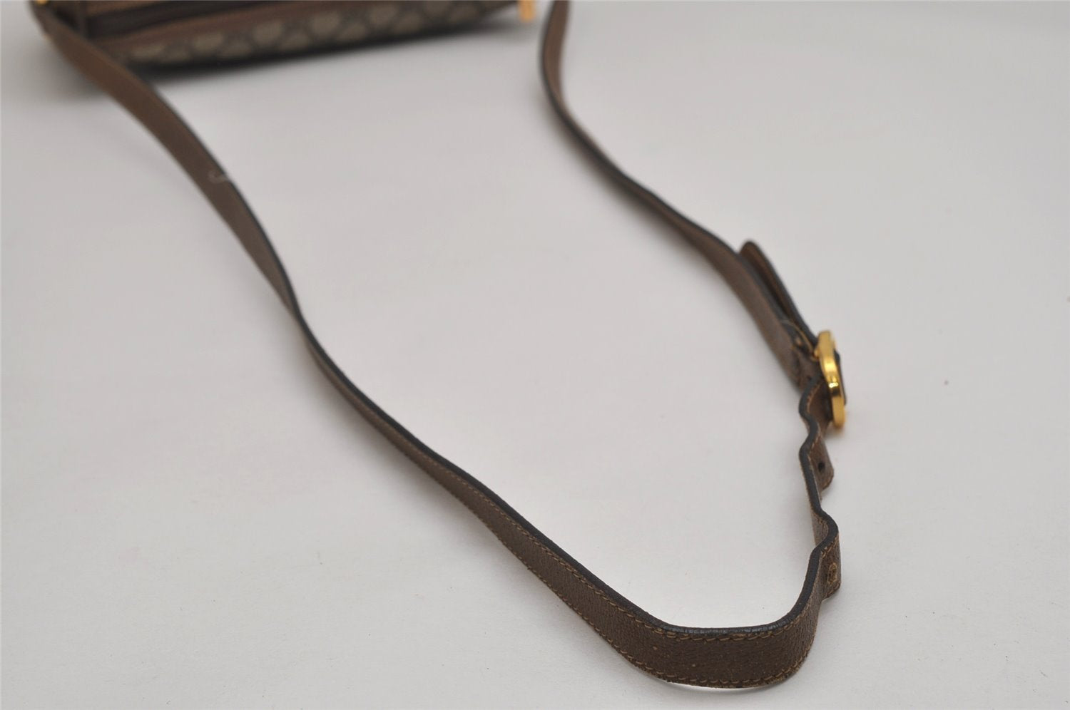 Auth GUCCI Web Sherry Line Shoulder Cross Bag GG PVC Leather Brown Junk 9869J