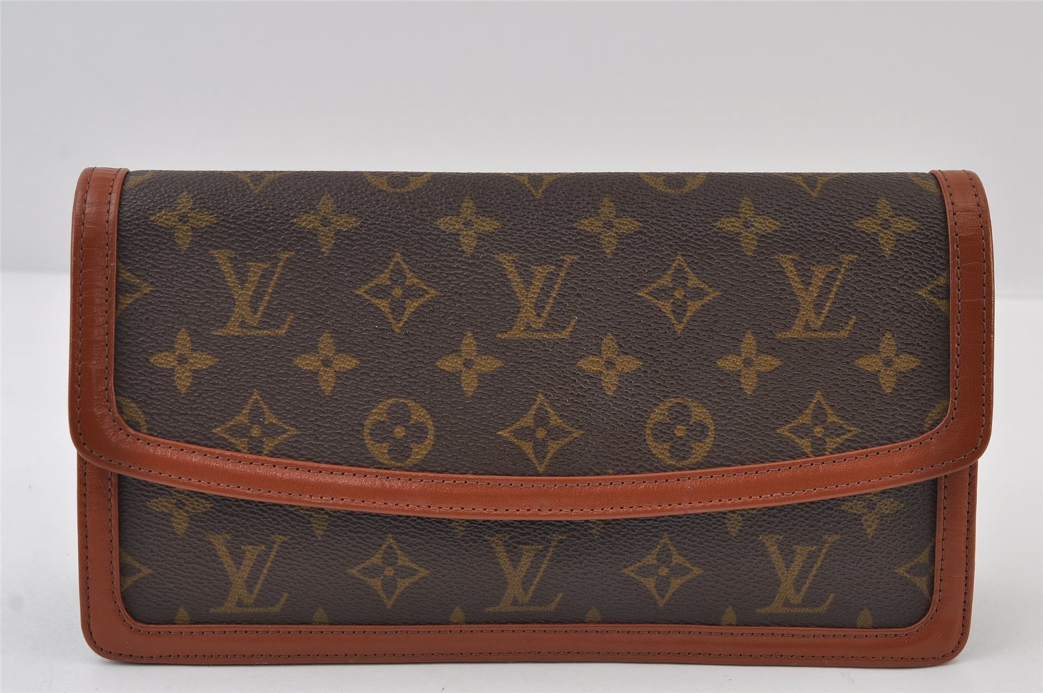 Auth Louis Vuitton Monogram Pochette Dame PM Clutch Hand Bag Old Model LV 9870I