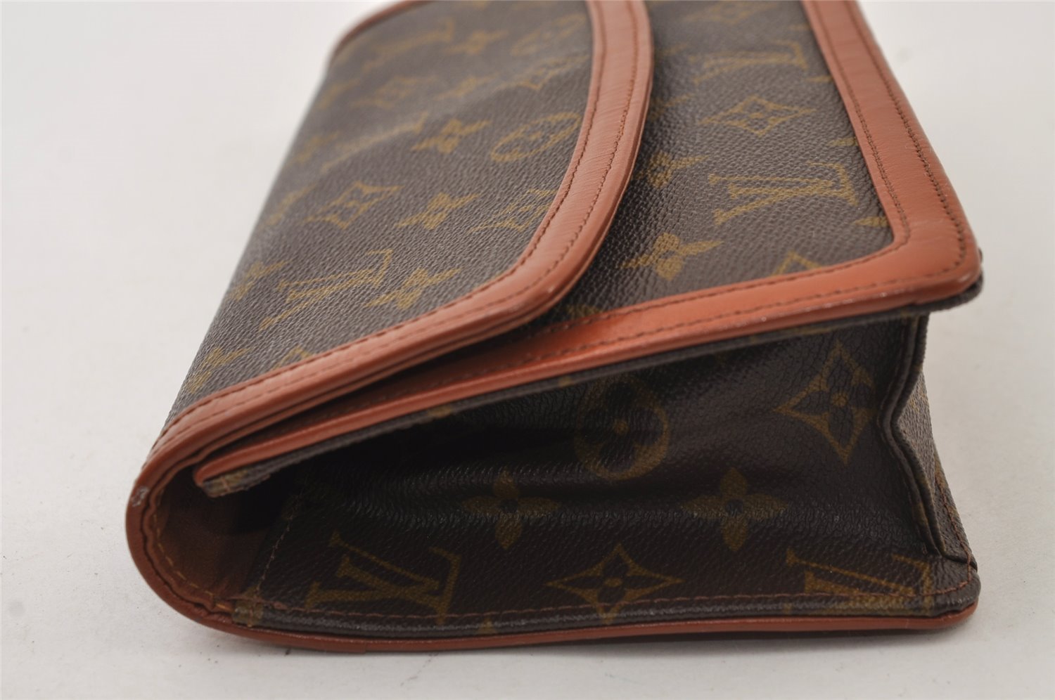 Auth Louis Vuitton Monogram Pochette Dame PM Clutch Hand Bag Old Model LV 9870I