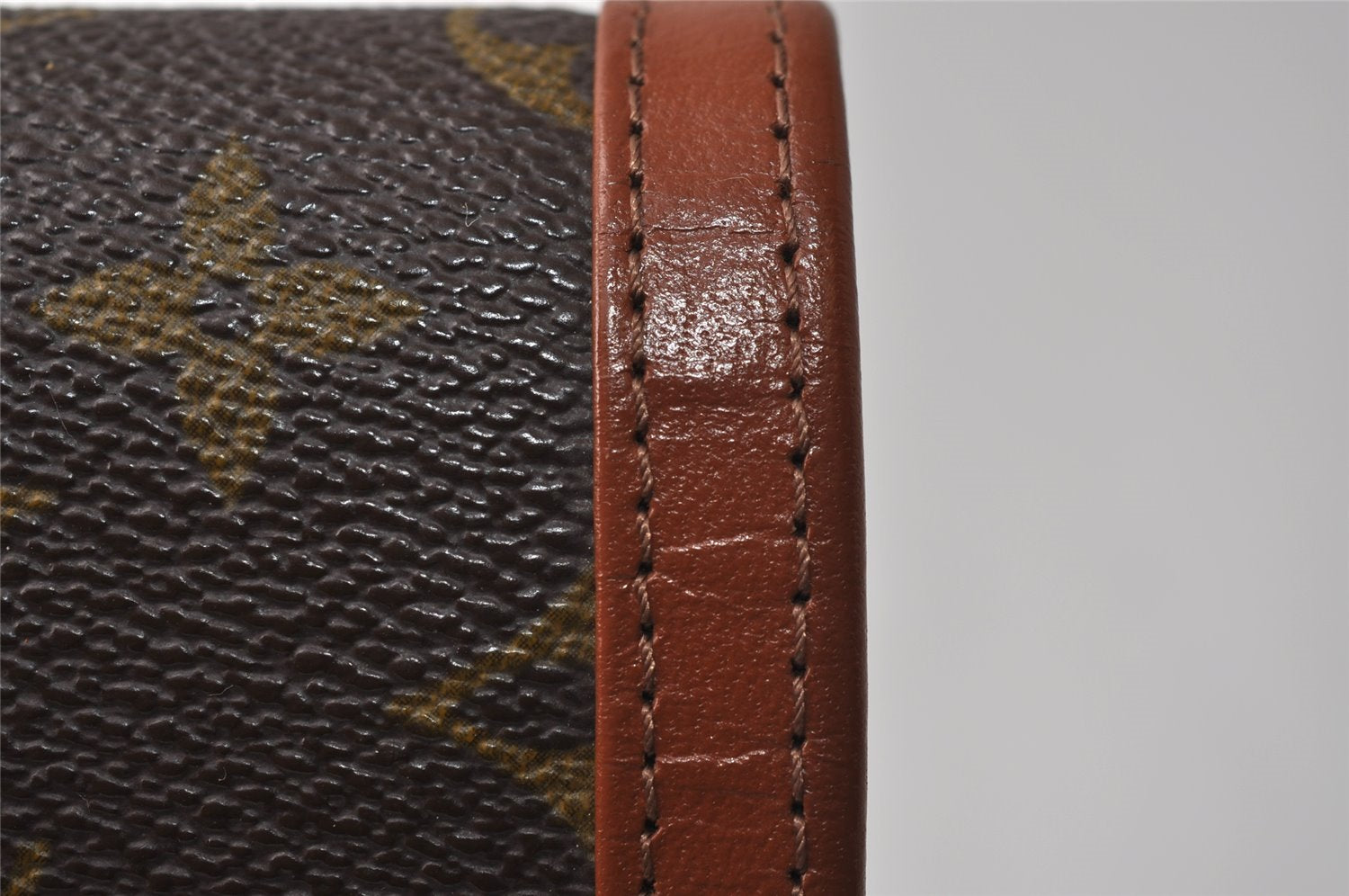 Auth Louis Vuitton Monogram Pochette Dame PM Clutch Hand Bag Old Model LV 9870I