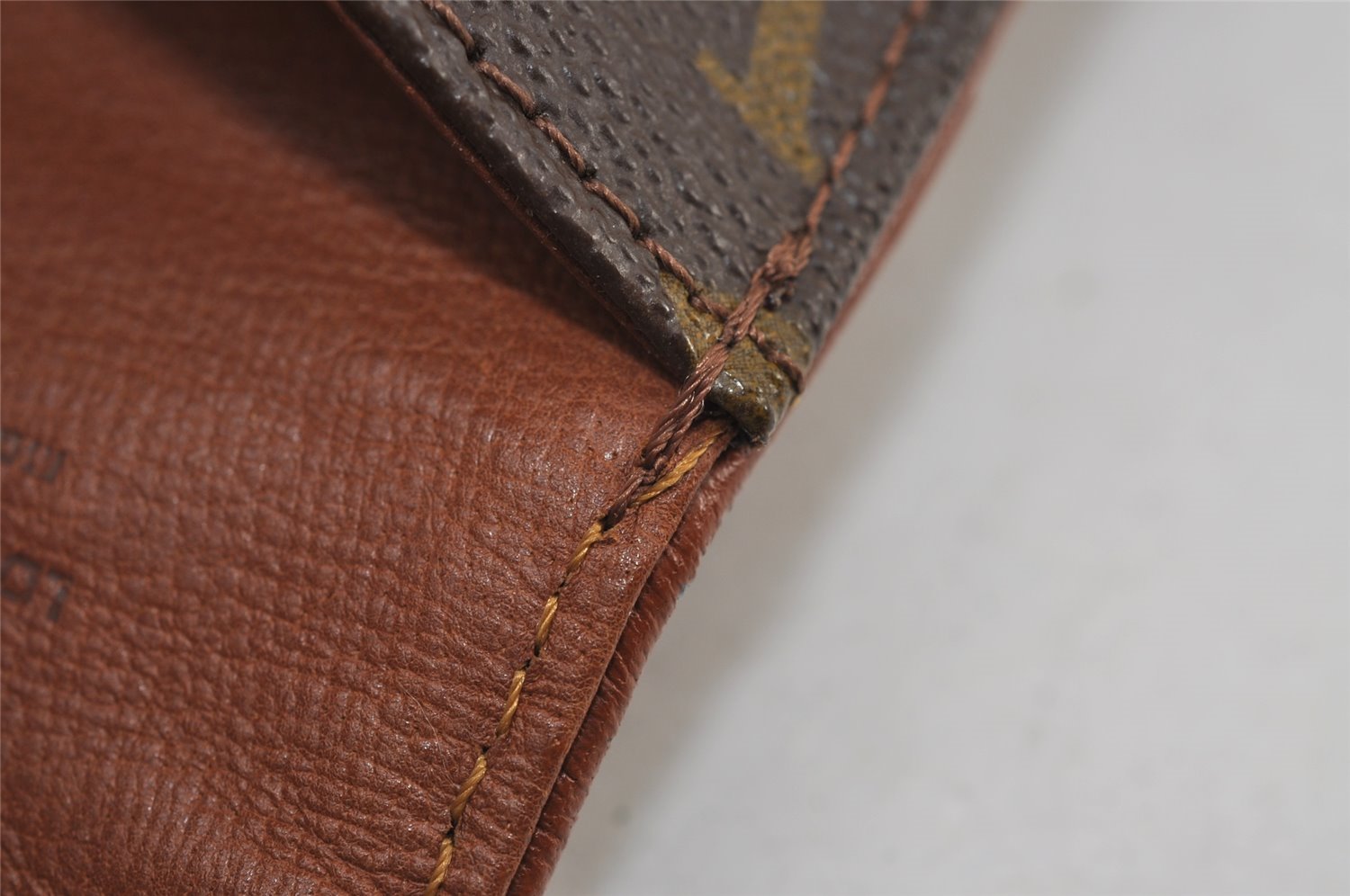 Auth Louis Vuitton Monogram Pochette Dame PM Clutch Hand Bag Old Model LV 9870I