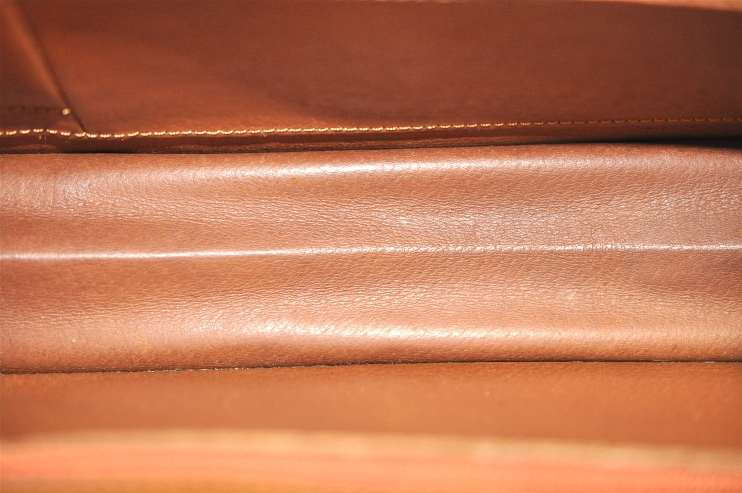 Auth Louis Vuitton Monogram Pochette Dame PM Clutch Hand Bag Old Model LV 9870I