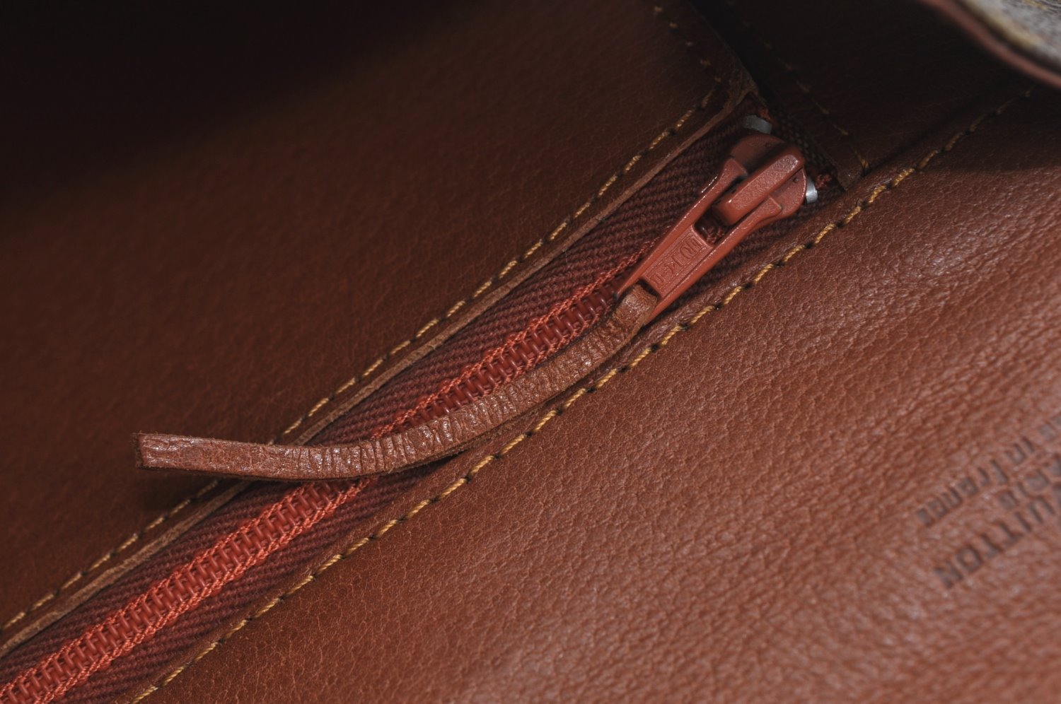 Auth Louis Vuitton Monogram Pochette Dame PM Clutch Hand Bag Old Model LV 9870I