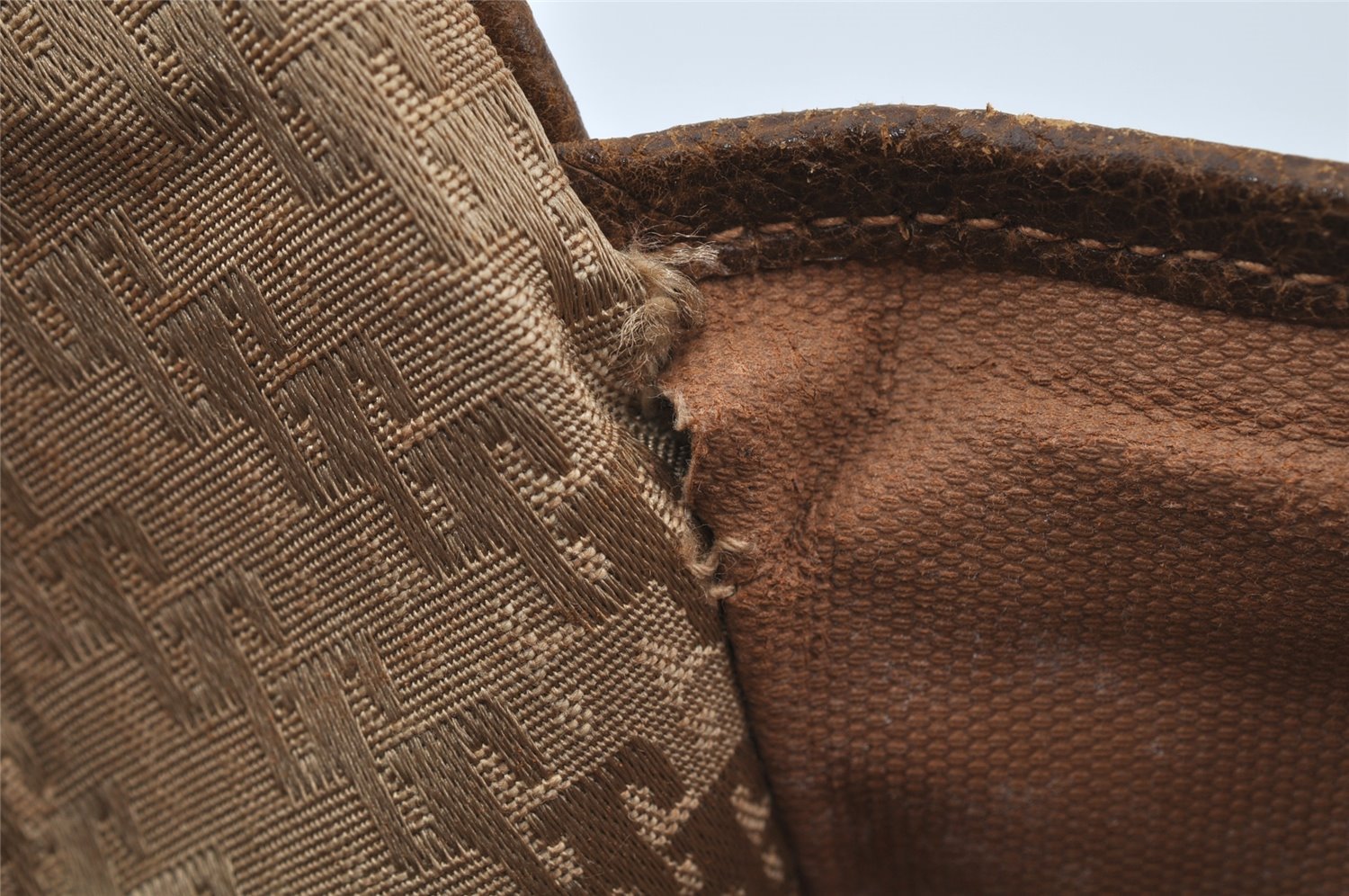 Authentic GUCCI 2Way Hand Boston Bag Purse GG Canvas Leather Beige 9872I