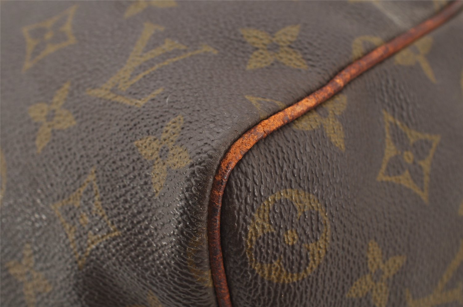 Authentic Louis Vuitton Monogram Keepall 45 Travel Boston Bag Old Model LV 9874I