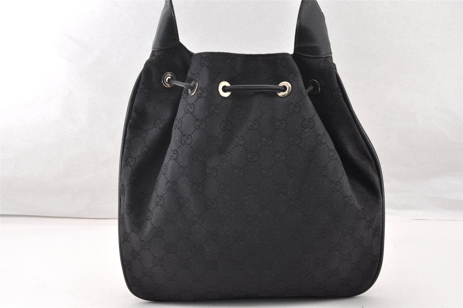 Auth GUCCI Bamboo Drawstring Shoulder Bag GG Canvas Leather 0014033 Black 9875I