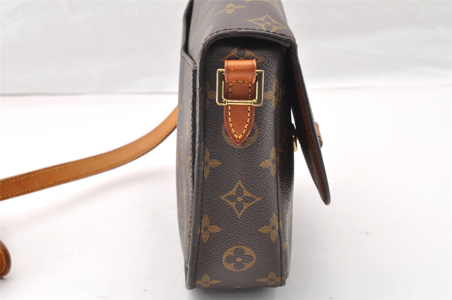 Auth Louis Vuitton Monogram Saint Cloud MM M51243 Shoulder Cross Bag Junk 9877I