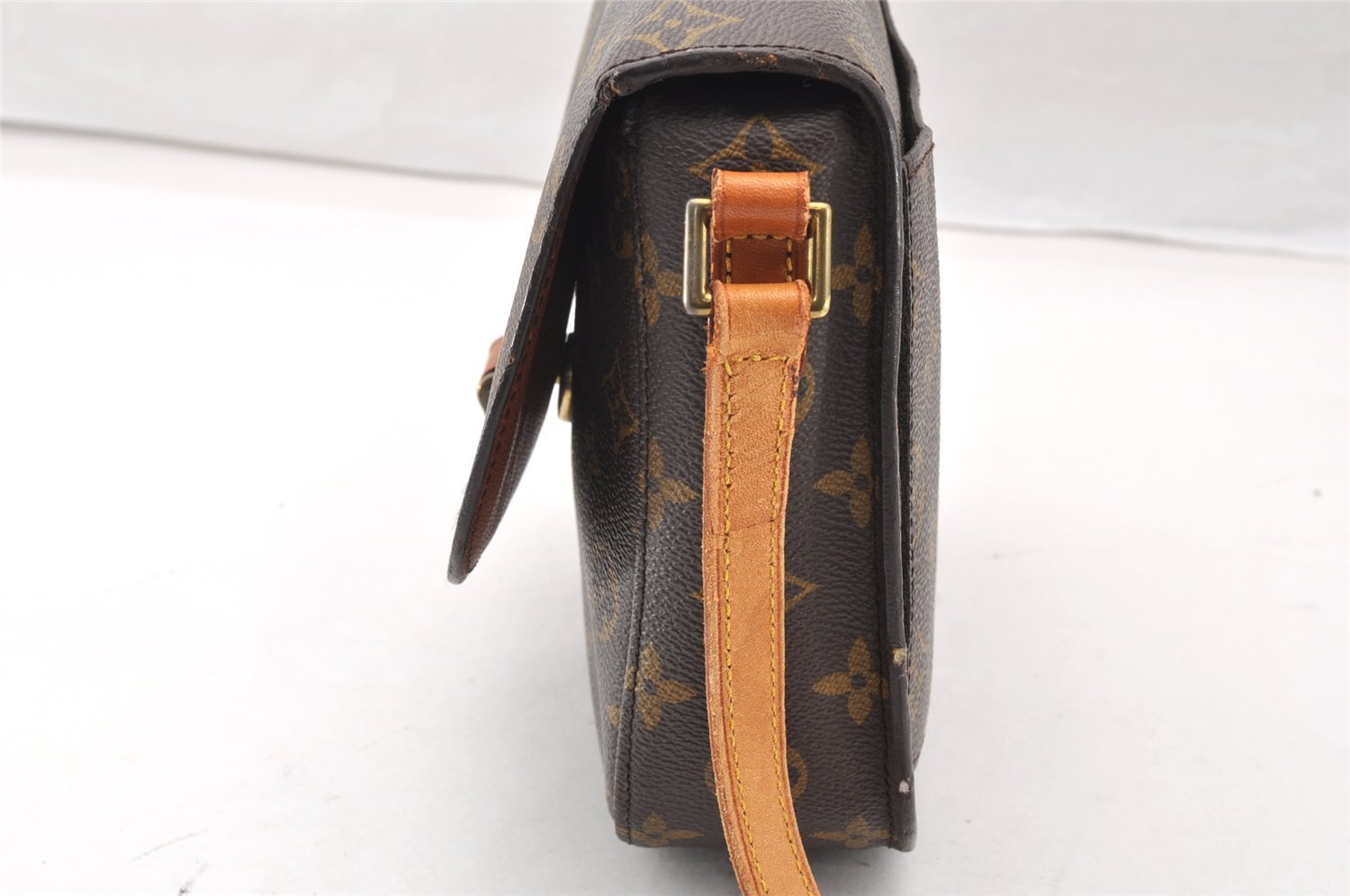 Auth Louis Vuitton Monogram Saint Cloud MM M51243 Shoulder Cross Bag Junk 9877I